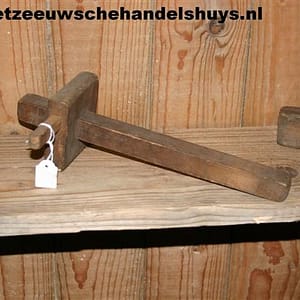 Houten Aftekenhaak