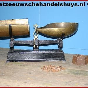 Weegschaal uit een ijzerhandel
