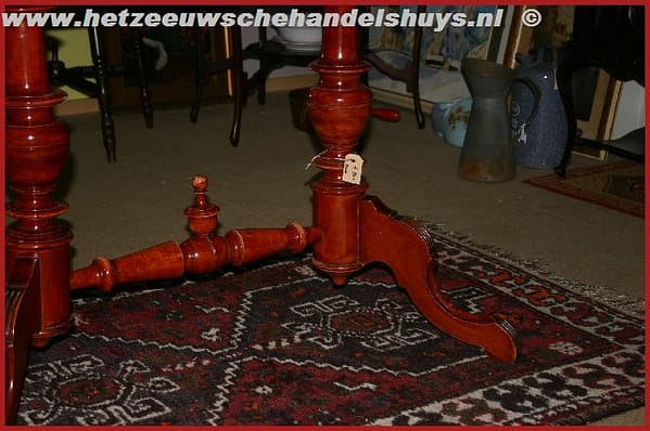 Tafeltje - Afbeelding 2