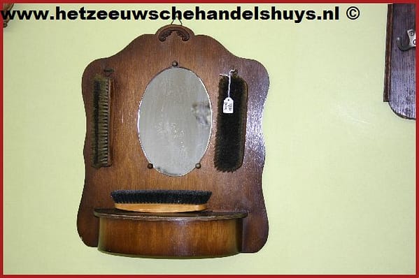 Spiegel met kledingborstels - Afbeelding 3